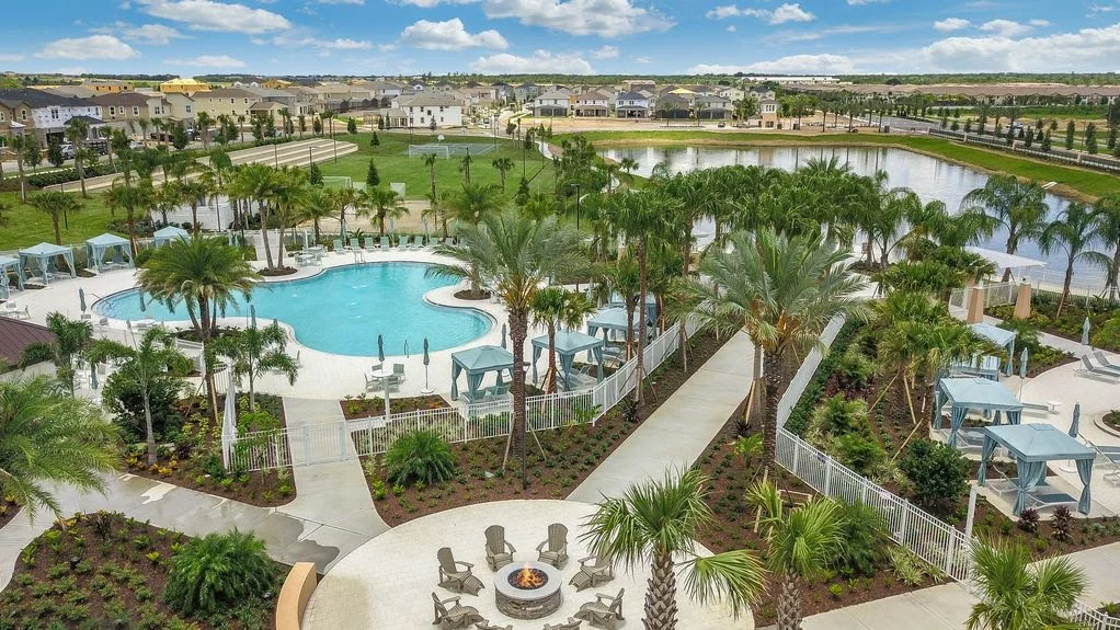 Solara Dream – 9 Bed Luxury Vacation Rental Villa.