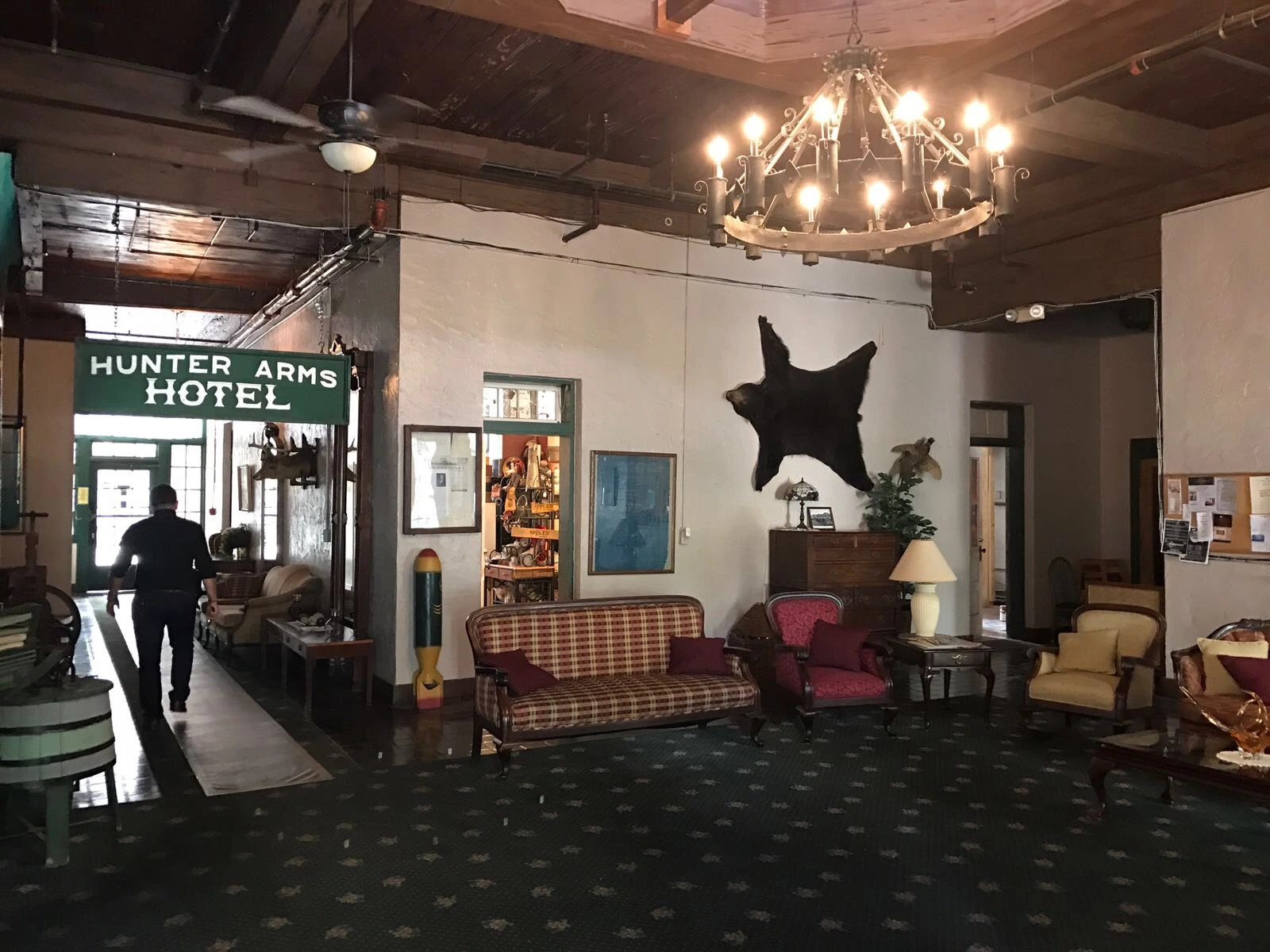 Hunter Arms Hotel (Rehab) – Saint Cloud